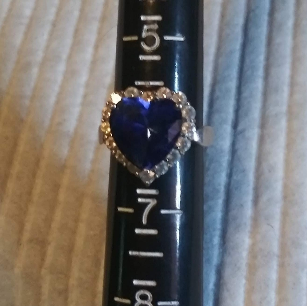 Beautiful Heart shape .925 Sterling silver